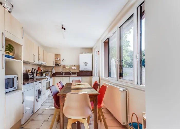 Le Cyclamen By Interhome